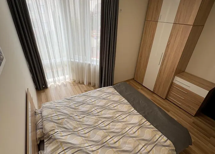 Nikea 2 Βέλινγκραντ